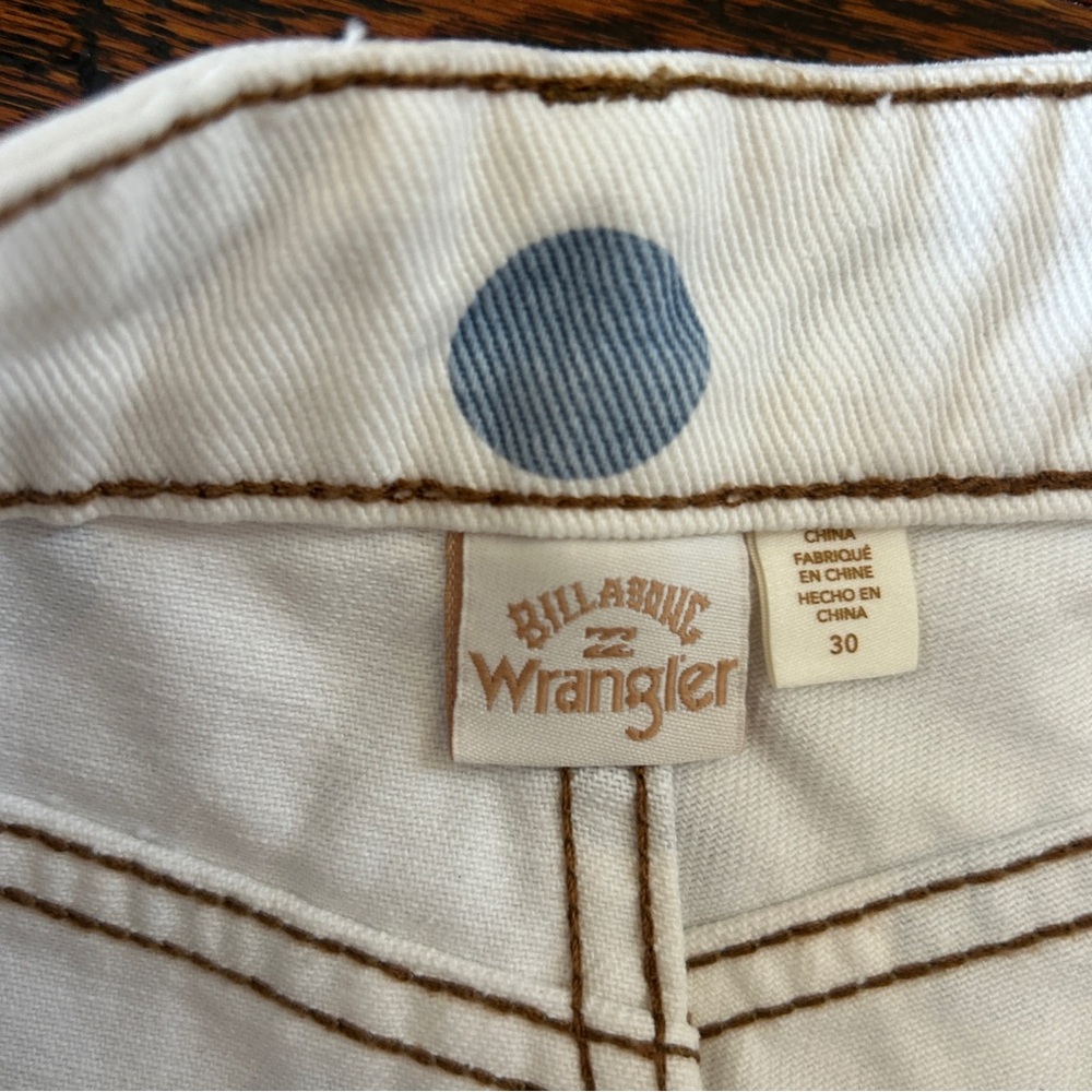 Wrangler White and Blue Polka Dot Jean Shorts - Picture 7 of 8